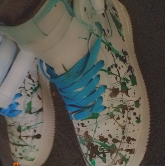 only wore a few times excellent condition Air Force One customized - Picture 3 of 7